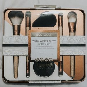 Winter Makeup Brushes + Blenders